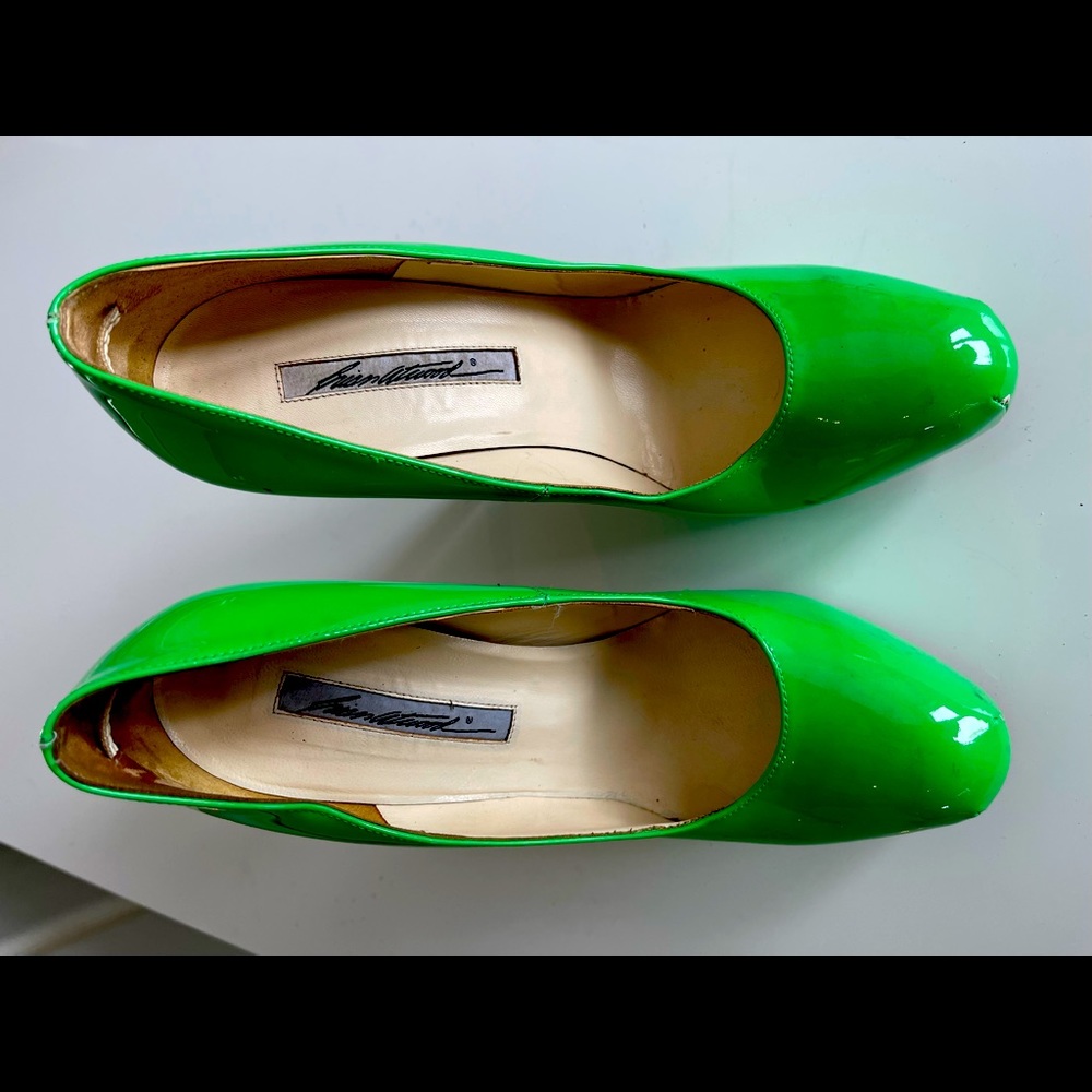 Brian Atwood Platform Pumps